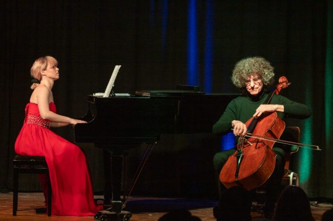 Anzhelika Kovalenko und Walter-Michael Vollhardt bei unserer Benefizgala "Klassik HILFT" (Foto: Ralf Kuchheuser)