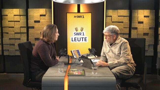 Pirmin Styrnol im Gespräch mit SWR1-Leute-Moderator Jens Wolters